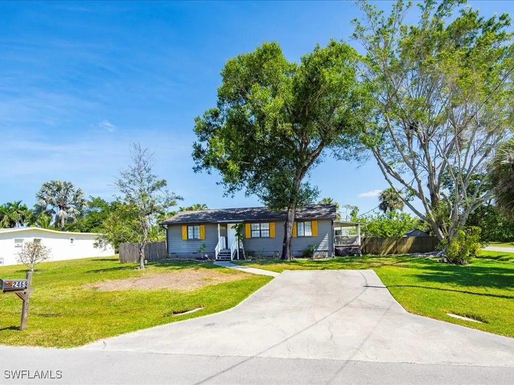 2469 Florida Avenue, Naples, FL 34112 - Image #1
