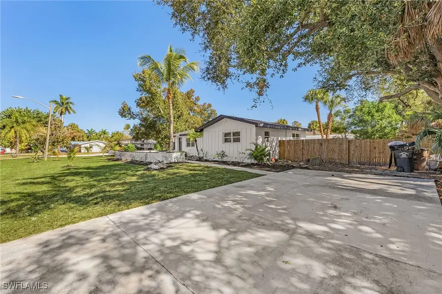 3843 Marvaez Street, Fort Myers, FL 33901 - Image #2