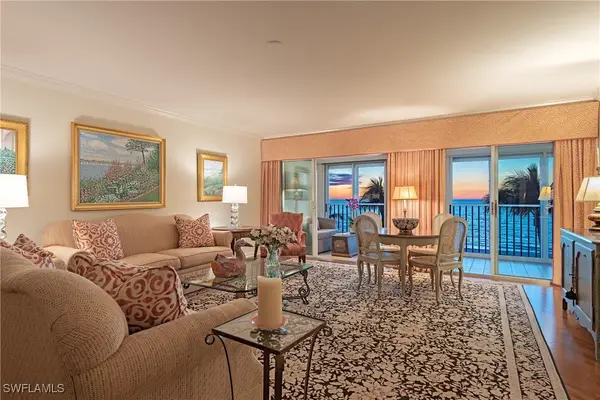 3377 Gulf Shore Boulevard N #2A, Naples, FL 34103