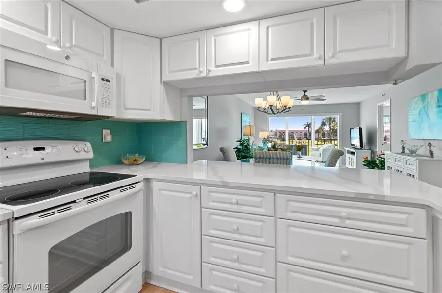 13 High Point Circle N #203, Naples, FL 34103 - #3