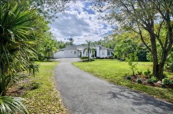 4340 Golden Gate Boulevard E, Naples, FL 34120