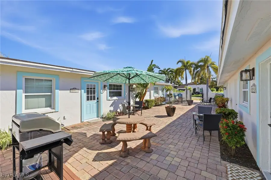 559 105th Avenue N, Naples, FL 34108 - #3