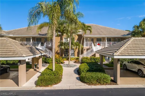 1960 Willow Bend Circle #5, Naples, FL 34109