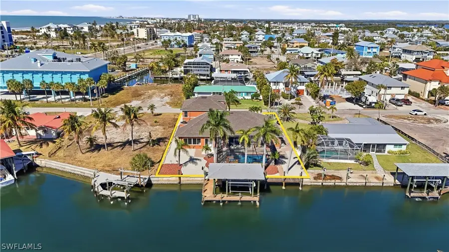 132 Egret Street, Fort Myers Beach, FL 33931 - #2