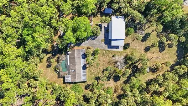 4585 16th Avenue Se, Naples, FL 34117