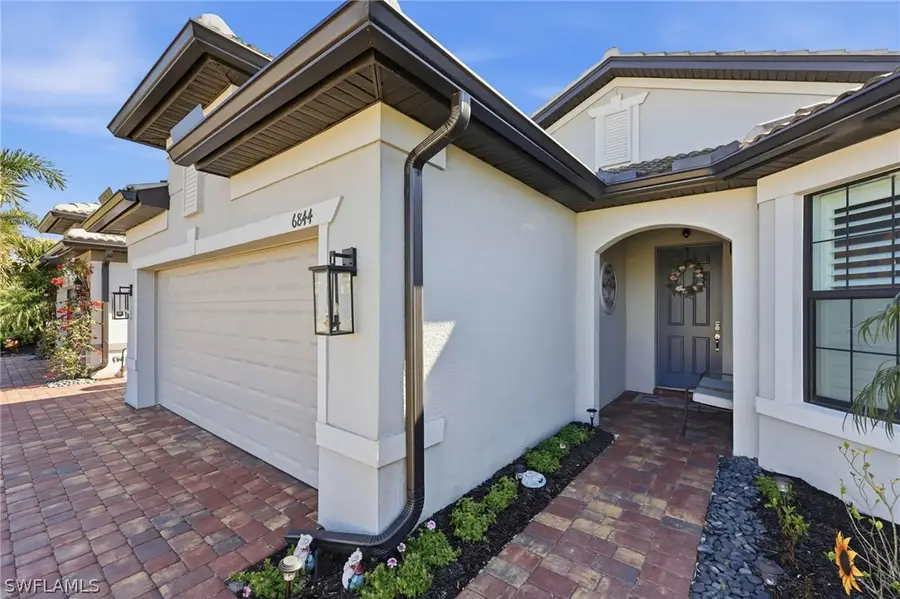 6844 Winding Cypress Drive, Naples, FL 34114 - Image #3