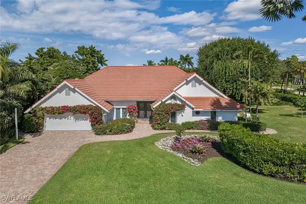 721 Turkey Oak Lane, Naples, FL 34108