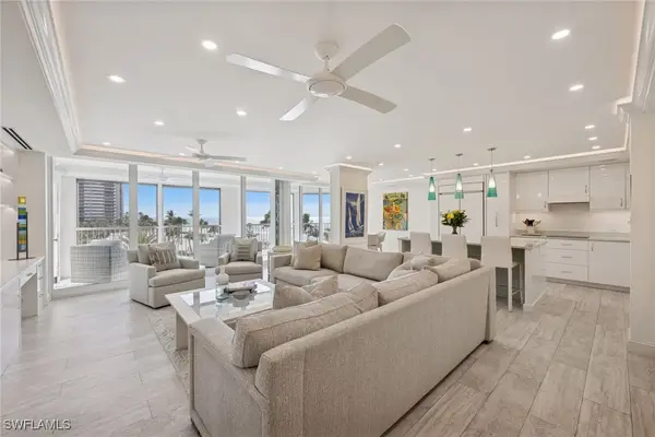 4051 Gulf Shore Boulevard N #405, Naples, FL 34103