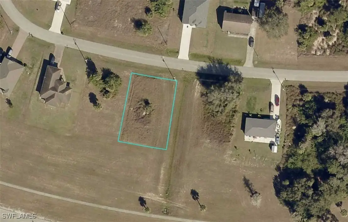 2057 S Montana Circle, Labelle, FL 33935 - #1