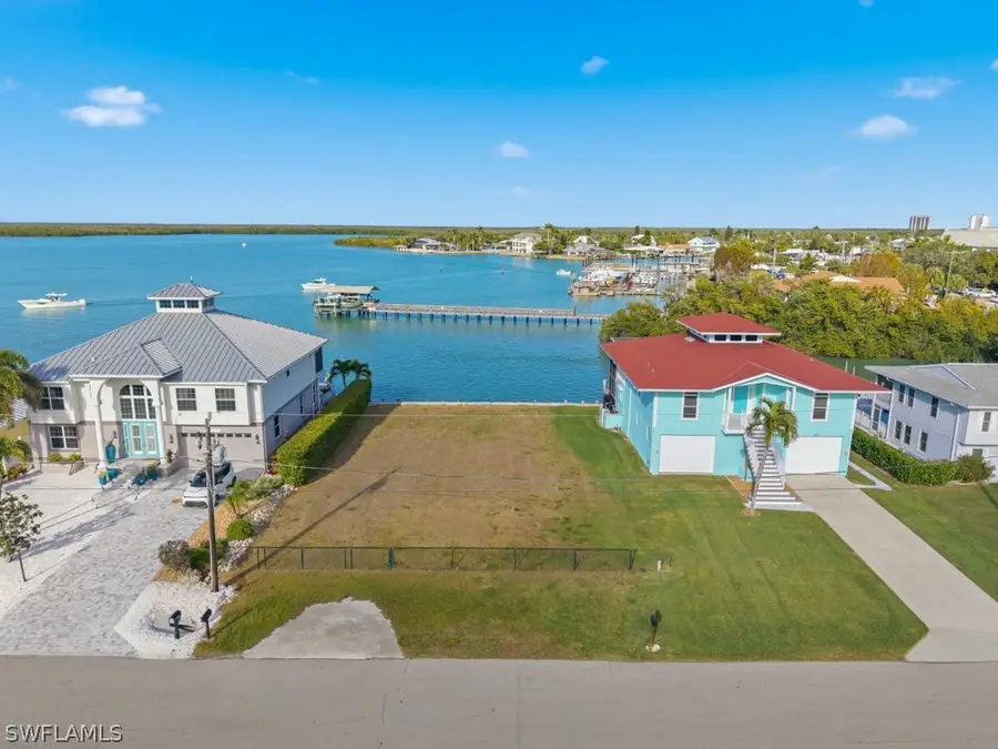 107 Pago Pago Drive W, Naples, FL 34113 - #2