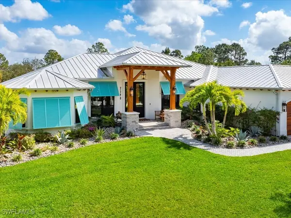 2590 2nd Street Nw, Naples, FL 34120