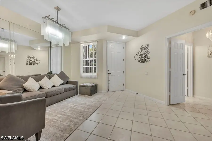 200 L Ambiance Circle #104, Naples, FL 34108 - #3