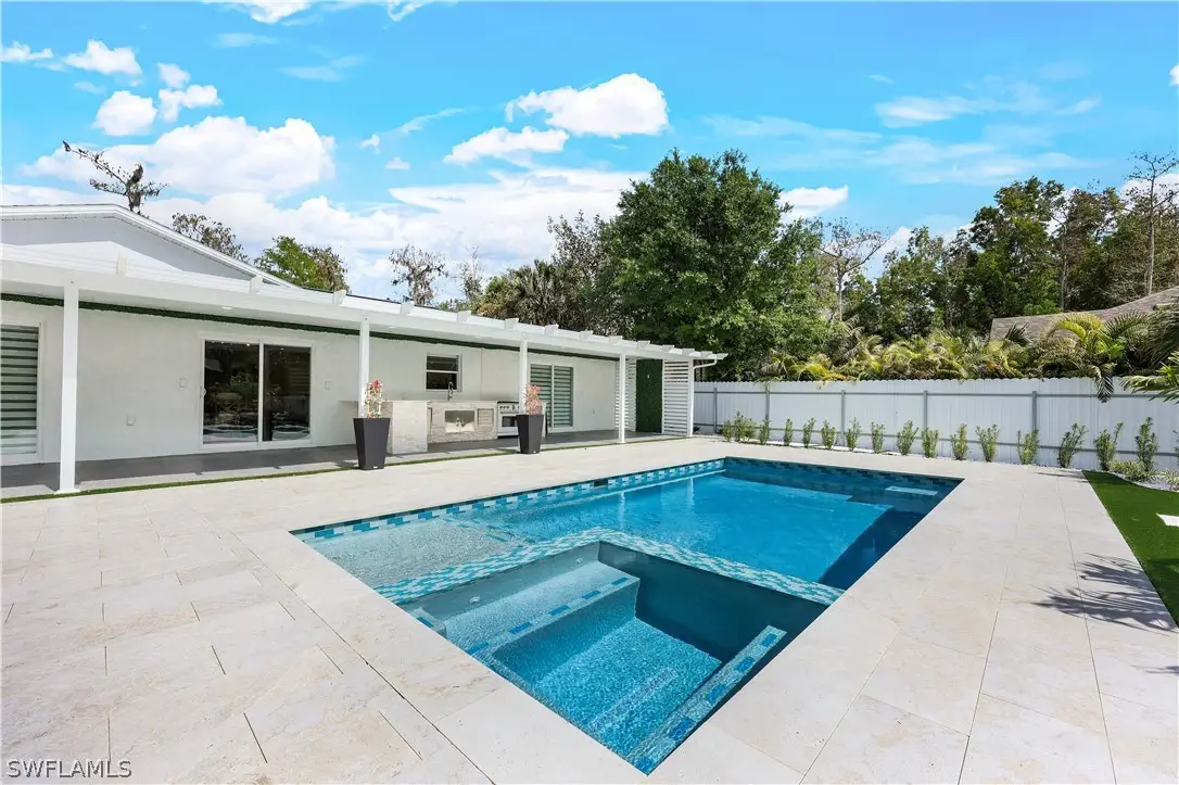 5820 Lancewood Way, Naples, FL 34116 - #1