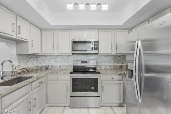 1765 Courtyard Way #C202, Naples, FL 34112