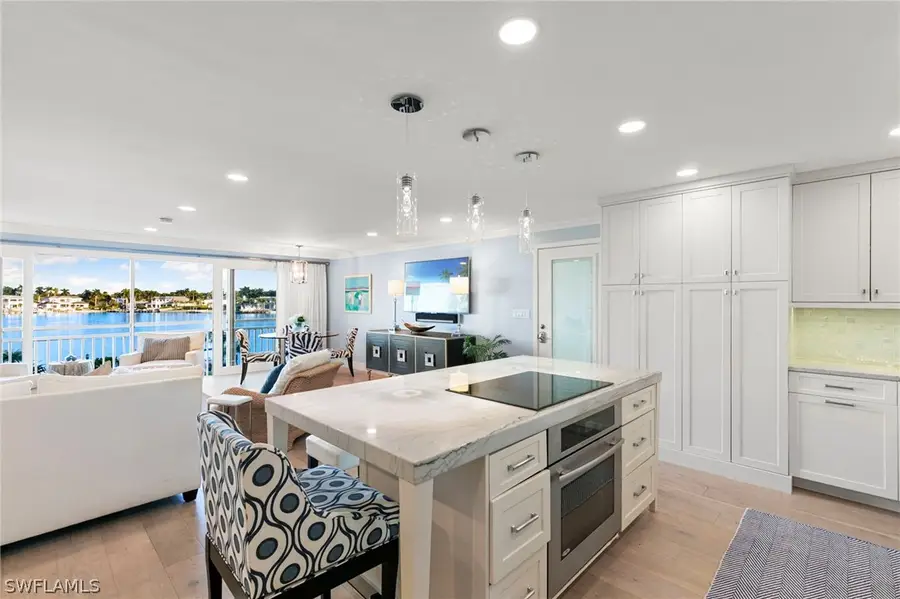 2800 Gulf Shore Boulevard N #305, Naples, FL 34103 - #2