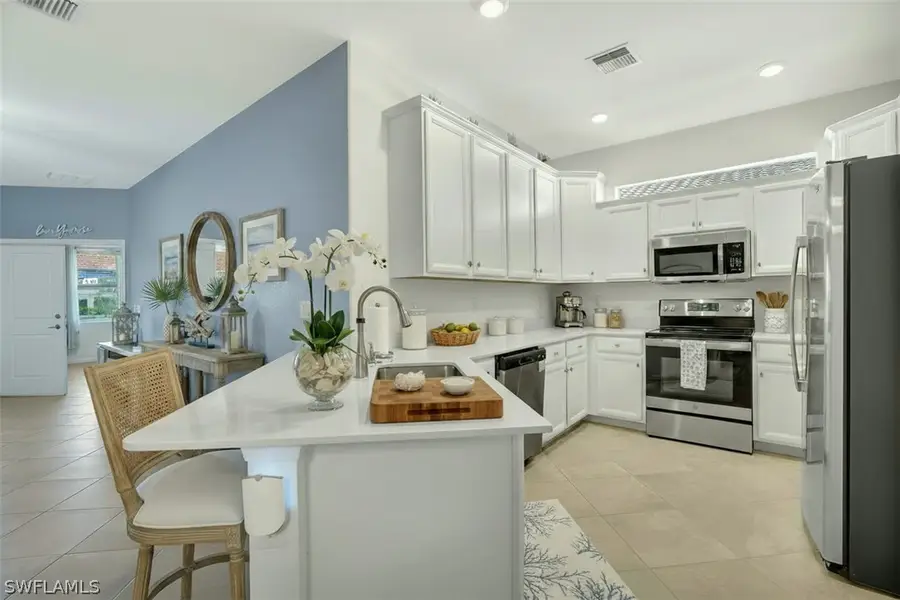 2567 Vine Avenue, Naples, FL 34120 - #3