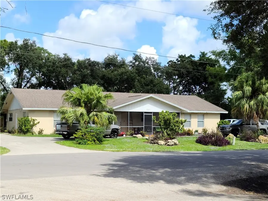 5563 17th Avenue Sw, Naples, FL 34116 - Image #2