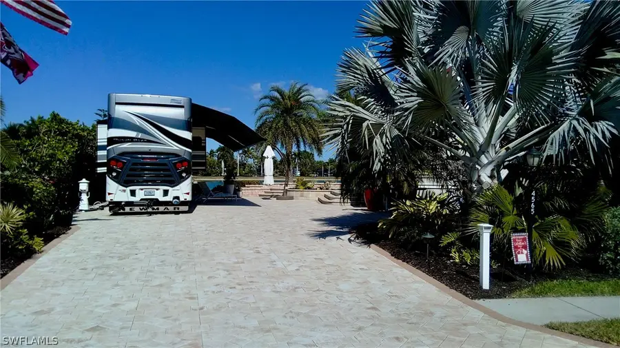 4565 Southern Breeze Drive, Naples, FL 34114 - Image #2