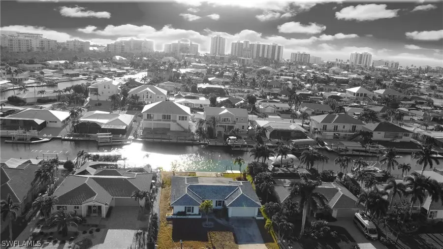 22 Bayview Boulevard, Fort Myers Beach, FL 33931 - #3