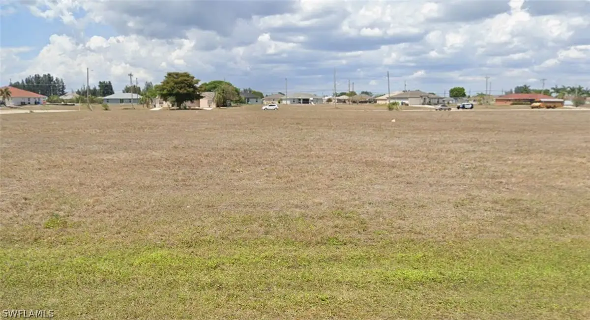 605 NE 15th Terrace, Cape Coral, FL 33909 - #1