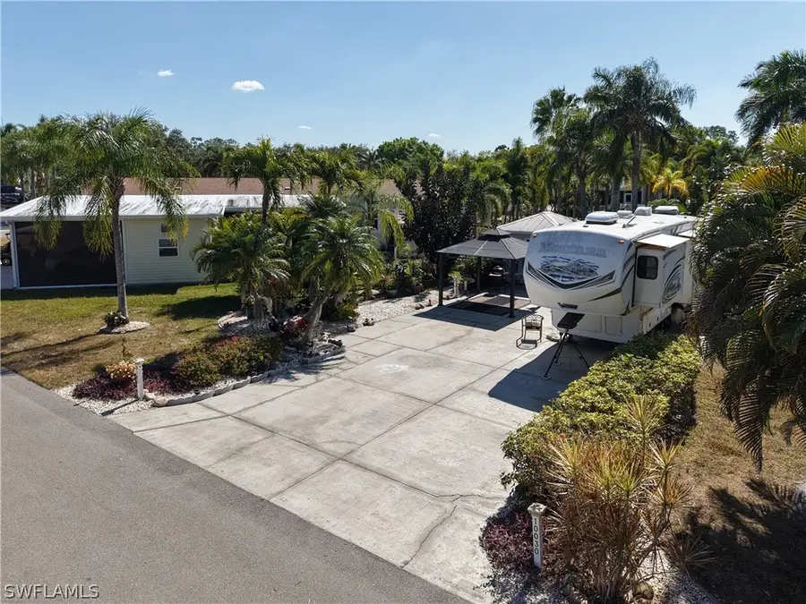 10030 Willowood Dr, Fort Myers, FL 33905 - Image #2