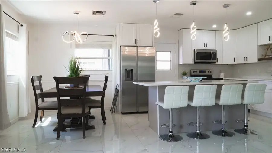 759 100th Avenue N, Naples, FL 34108 - Image #2