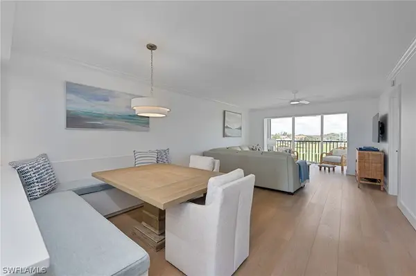 57 High Point Circle W #403, Naples, FL 34103