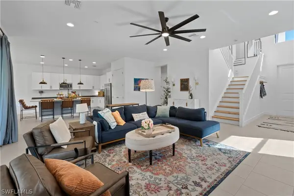 20860 Thistle Leaf Lane, Estero, FL 33928