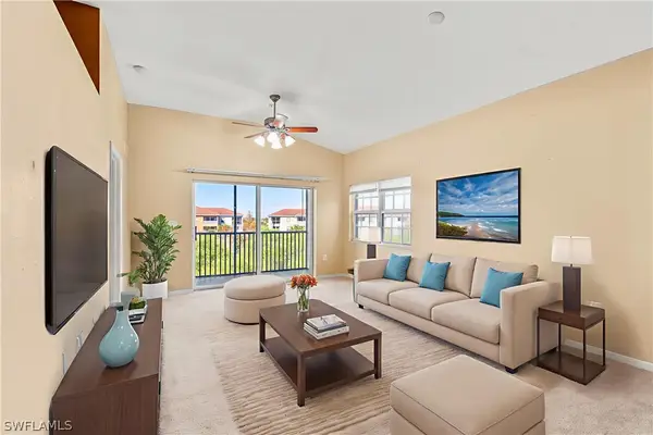 4530 Botanical Place Circle #406, Naples, FL 34112