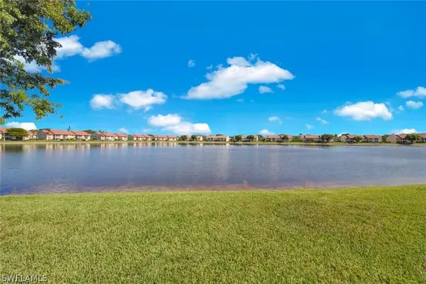 7766 Emerald Circle #R203, Naples, FL 34109