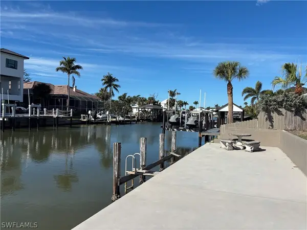 452 Seabee Avenue, Naples, FL 34108