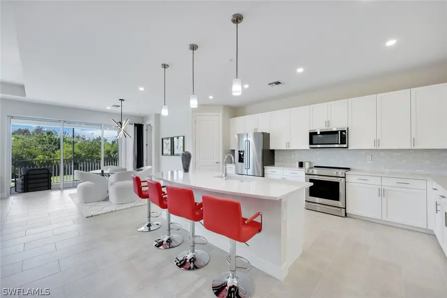 303 Indies Drive W #202, Naples, FL 34114 - Image #2