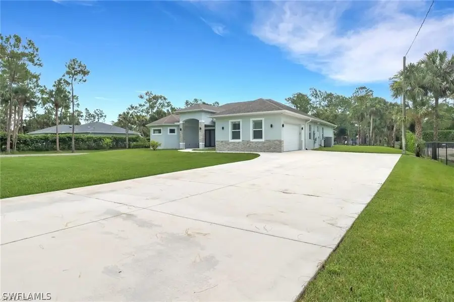 1086 21st Street Sw, Naples, FL 34117 - #3