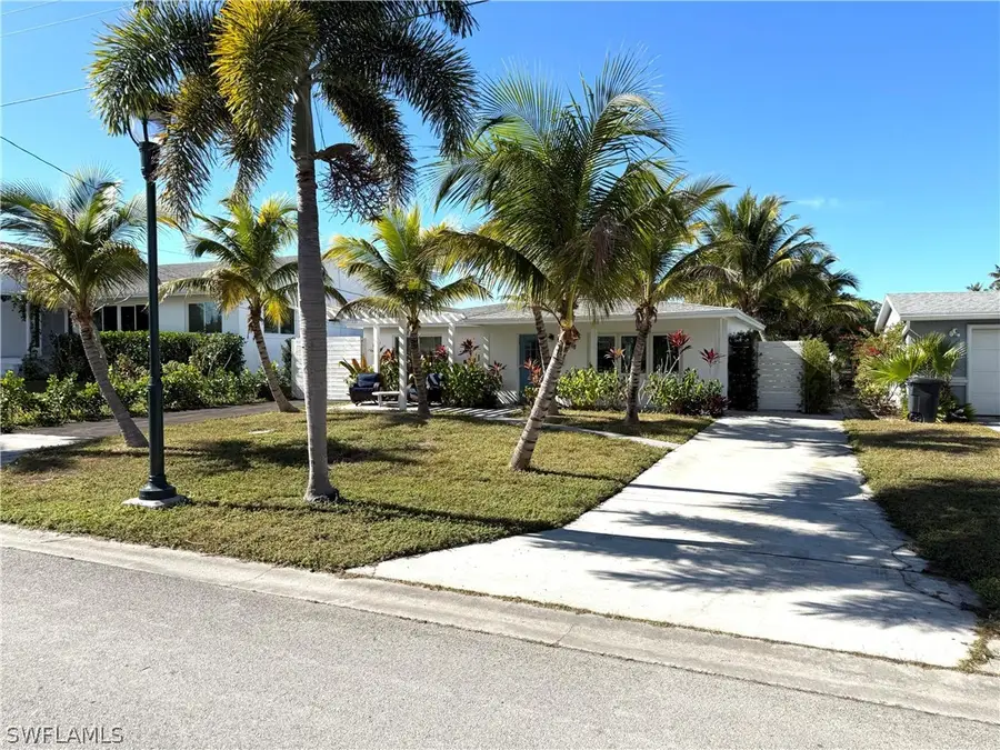 555 14th Street N, Naples, FL 34102 - #2