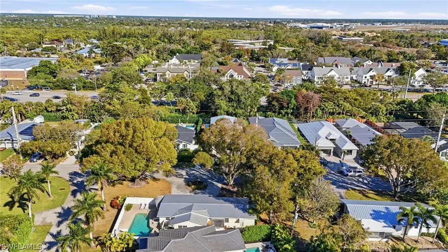 1070 13th Street N, Naples, FL 34102 - #2