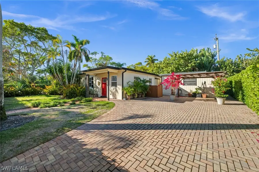 715 10th Street N, Naples, FL 34102 - #2