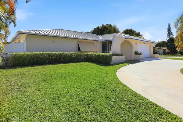 4490 19th Avenue Sw, Naples, FL 34116