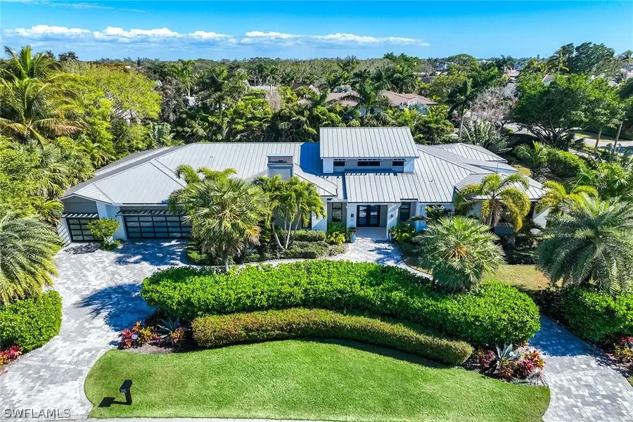 1300 Nautilus Road, Naples, FL 34102 - #2