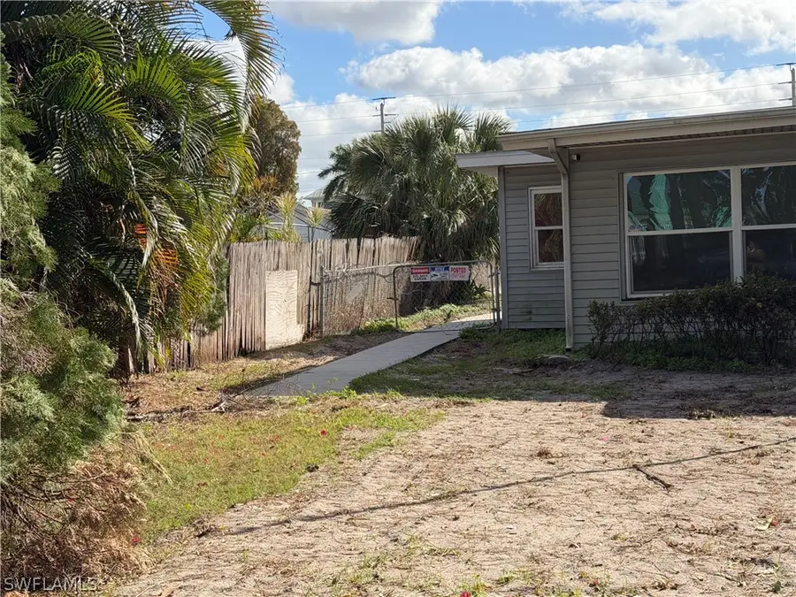 2632 Weeks Avenue, Naples, FL 34112 - #2