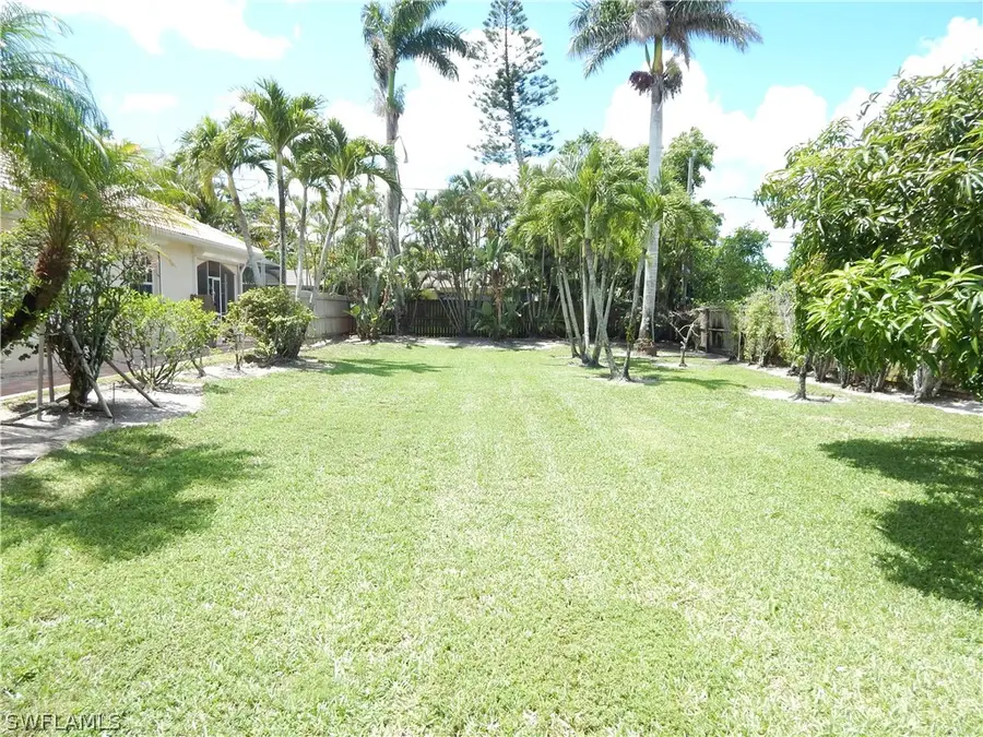 770 105th Avenue N, Naples, FL 34108 - #2