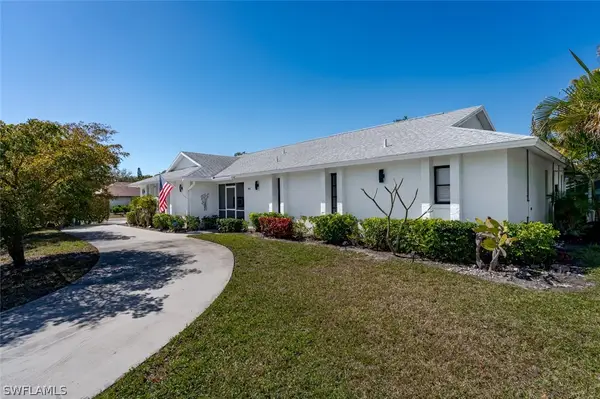 661 E Valley Drive, Bonita Springs, FL 34134