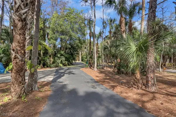 4275 11th Avenue Sw, Naples, FL 34116