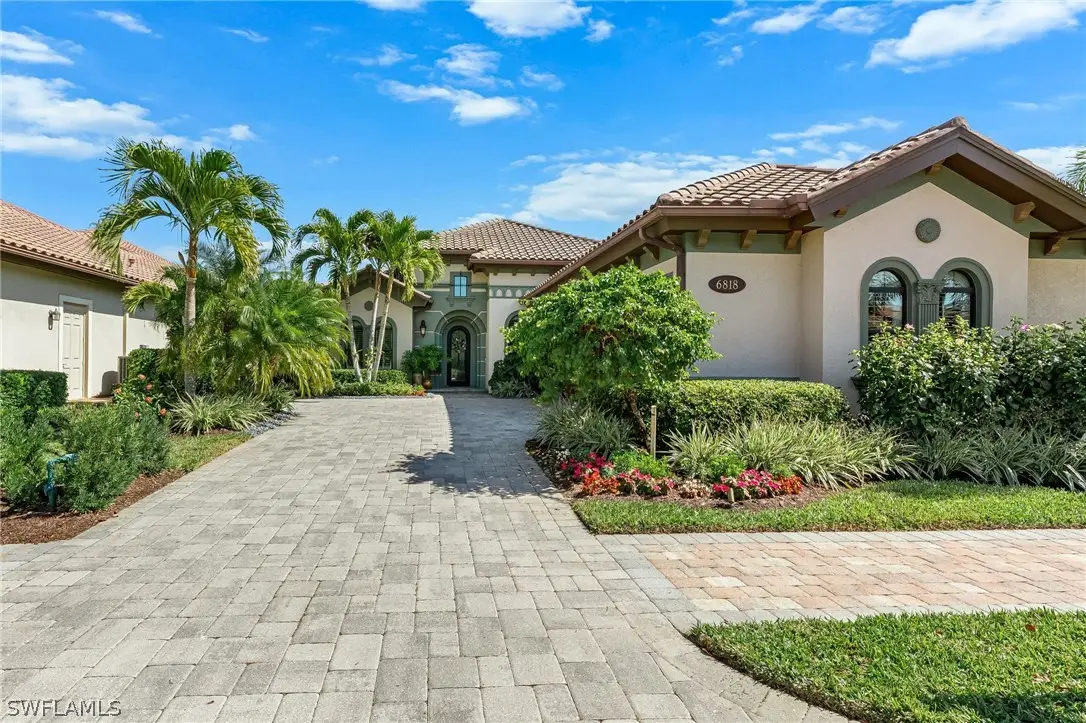 6818 Canwick Cove Circle, Naples, FL 34113 - #1