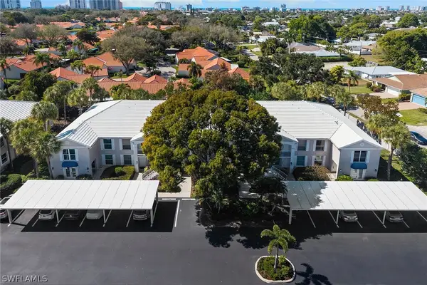 821 Gulf Pavilion Drive #106, Naples, FL 34108