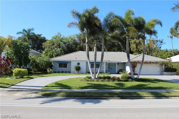 606 Park Shore Drive, Naples, FL 34103