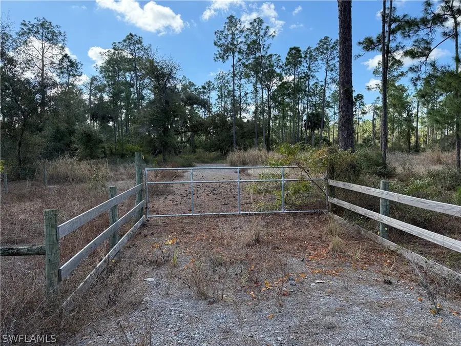 7583 19th Place, Labelle, FL 33935 - #2