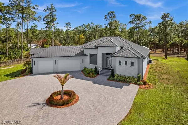 3234 10th Avenue Ne, Naples, FL 34120