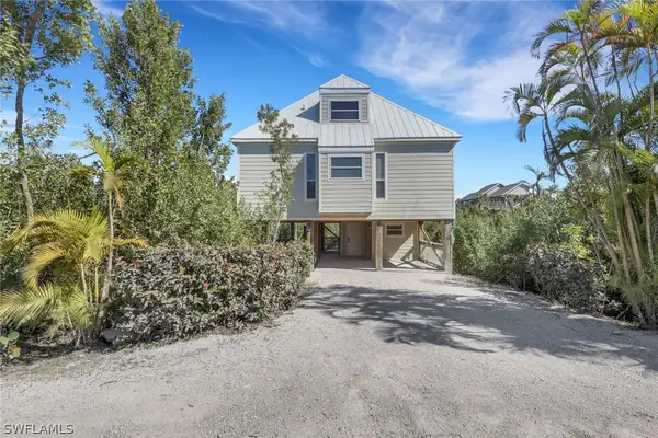 4452 Gulf Pines Drive, Sanibel, FL 33957