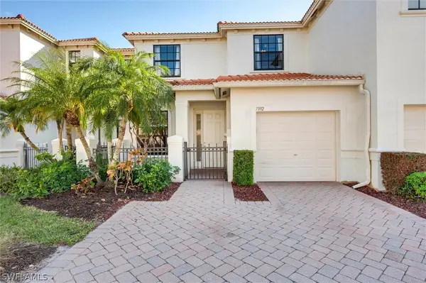 7392 Bristol Circle, Naples, FL 34120