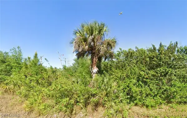 614 Clayton Avenue, Lehigh Acres, FL 33972